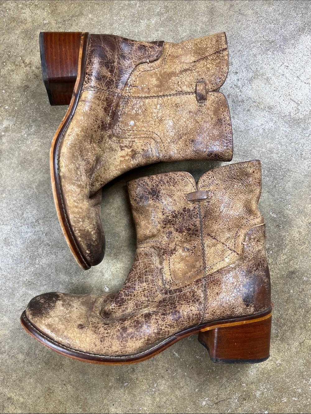 Diba True West Haven Distressed Leather Boot
Size: 9